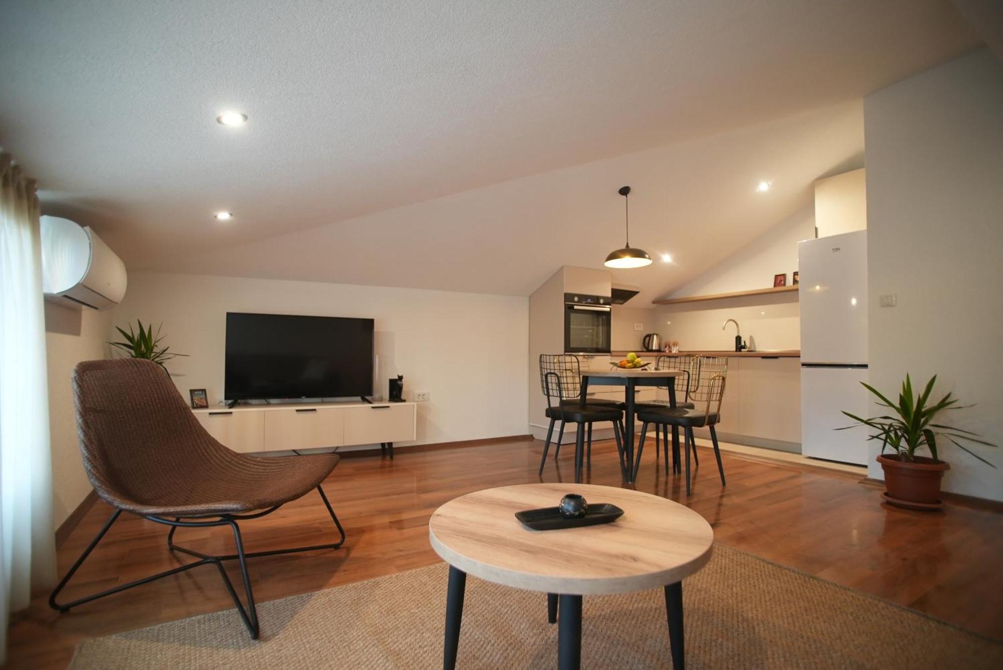 Cozy Loft Lägenhet
